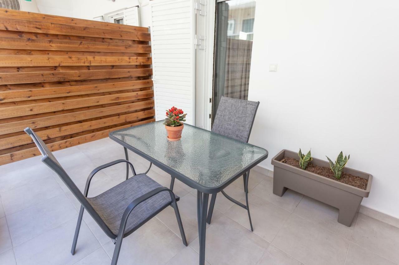 Cloud 3 Apartment كالاماتا المظهر الخارجي الصورة